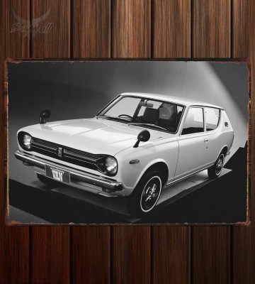 Металлическая табличка Datsun Cherry Van (E10)